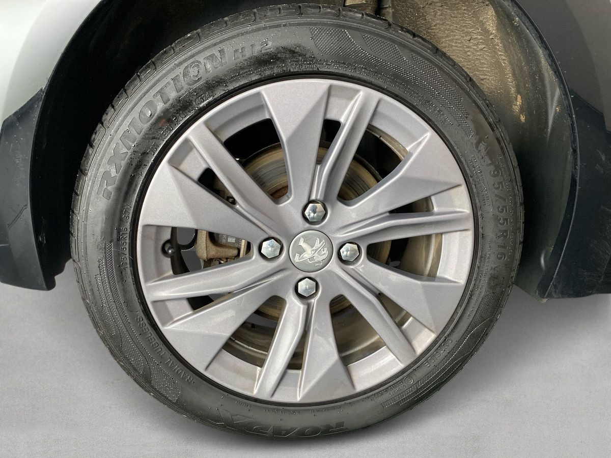 Used Peugeot 208 2022 for sale - 77374242: Photo 28