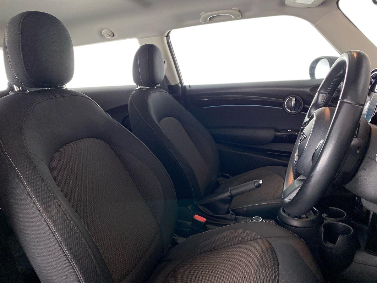 Used MINI Hatch 2022 for sale - 77593432: Photo 13