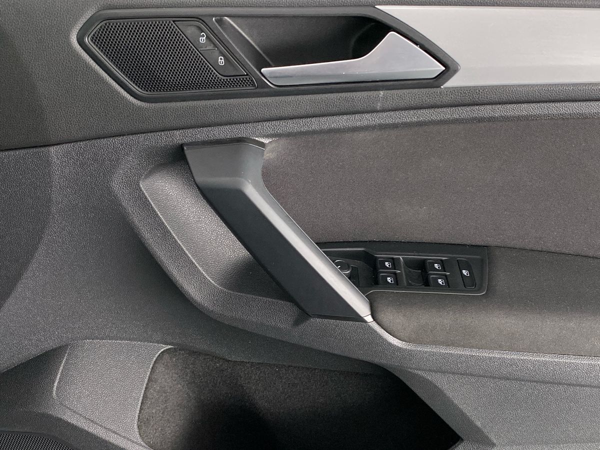 Used Volkswagen Tiguan 2018 for sale - 76789661: Photo 25