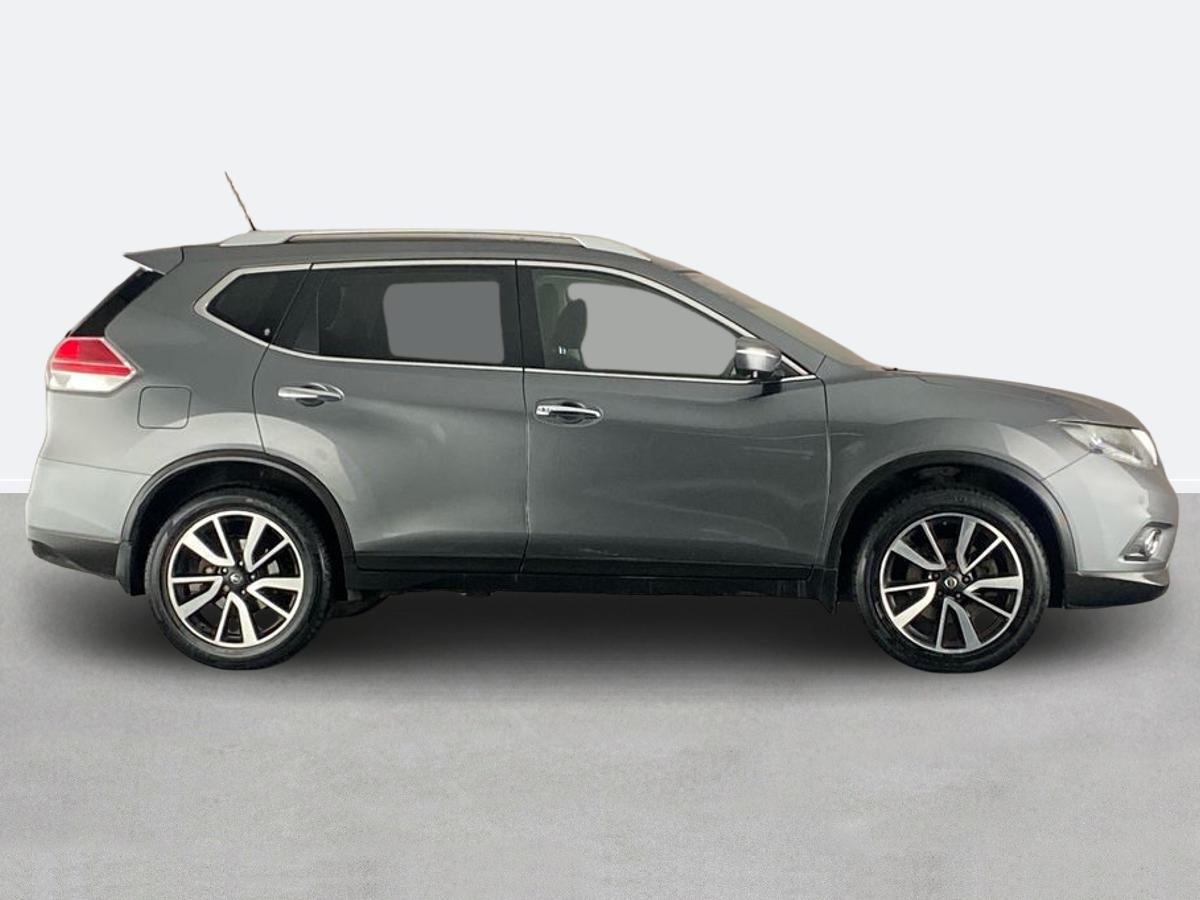 Used Nissan X-Trail 2017 for sale - 77742217: Photo 2