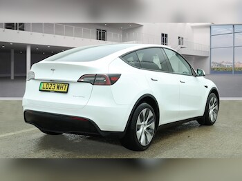 Used Tesla Model Y 2023 for sale - 77842858: Photo