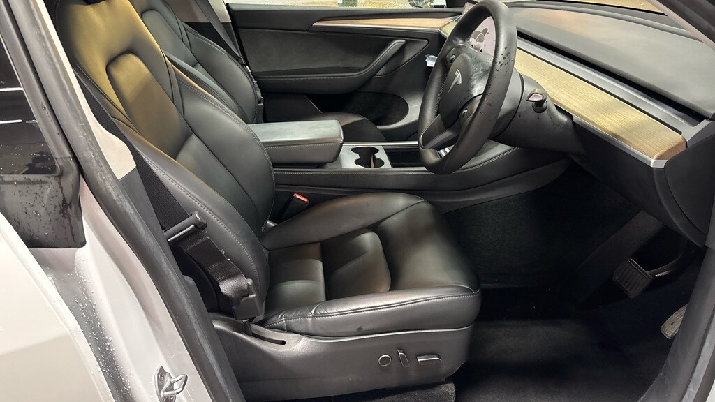 Used Tesla Model Y 2023 for sale - 77842858: Photo 8