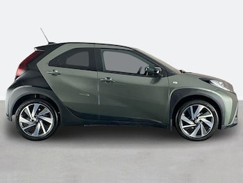 Used Toyota Aygo X 2022 for sale - 76442617: Photo
