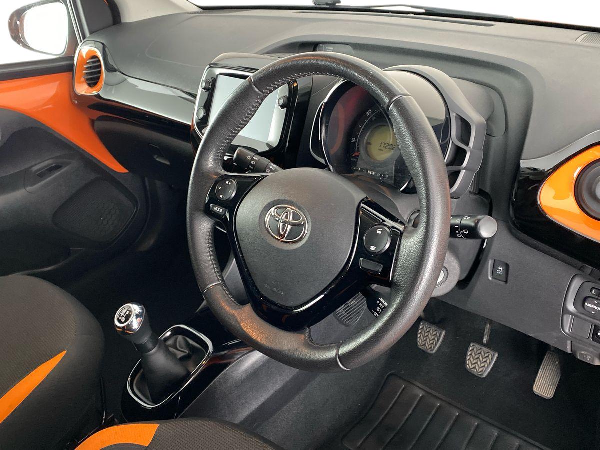 Used Toyota AYGO 2020 for sale - 76177351: Photo 12