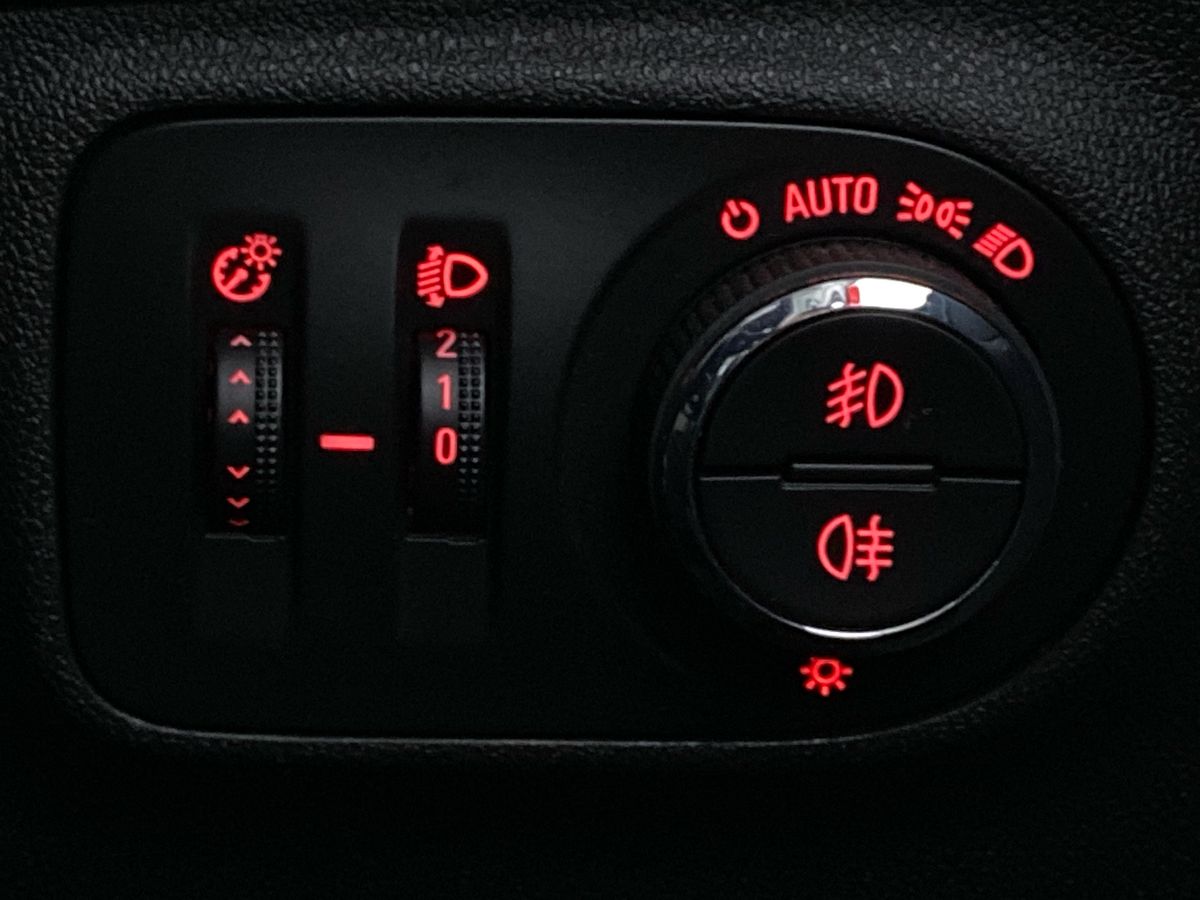 Used Vauxhall Corsa 2017 for sale - 77103245: Photo 23