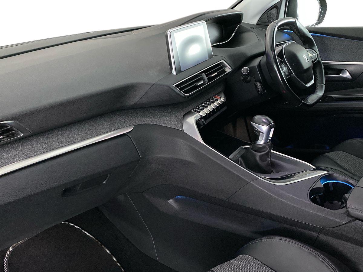 Used Peugeot 3008 2018 for sale - 76723672: Photo 14