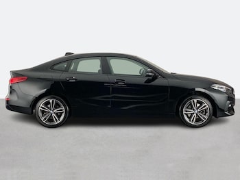 Used BMW 2 Series 2022 for sale - 77068739: Photo