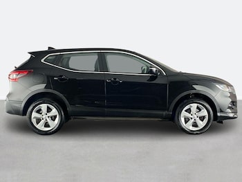 Used Nissan Qashqai 2020 for sale - 77240112: Photo