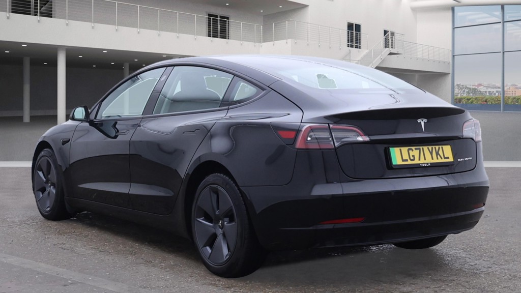 Used Tesla Model 3 2021 for sale - 76662171: Photo 3