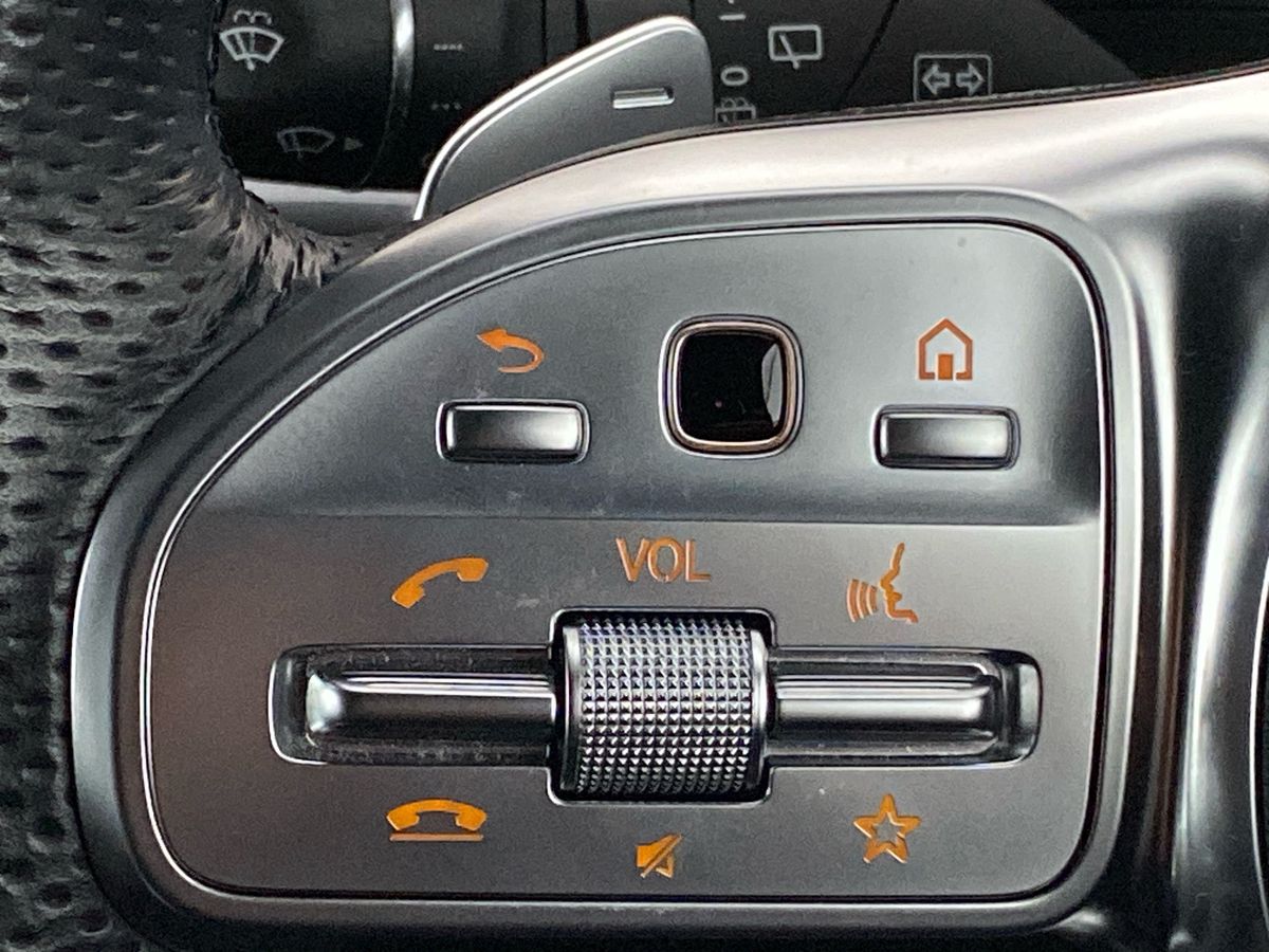 Used Mercedes-Benz EQC 2020 for sale - 77000740: Photo 23