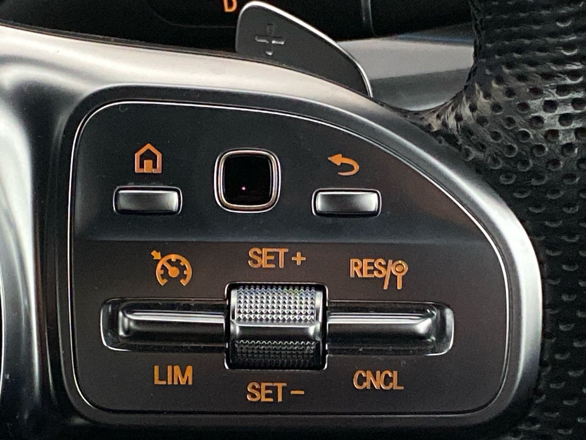 Used Mercedes-Benz EQC 2020 for sale - 77000740: Photo 24