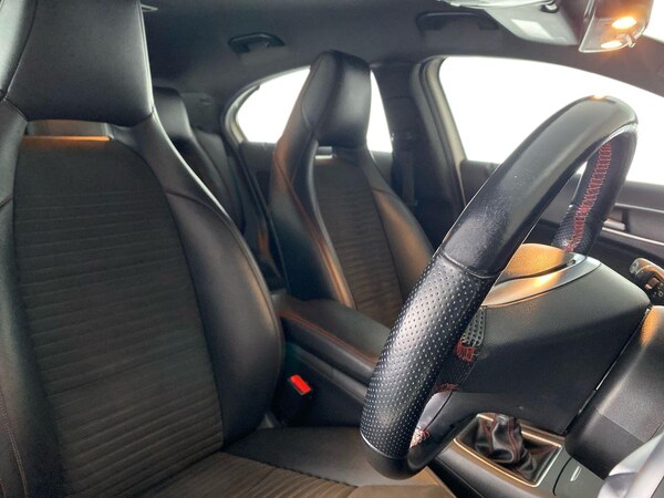 Used Mercedes-Benz A-Class 2014 for sale - 76158159: Photo 13