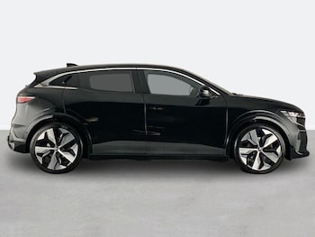 Used Renault Megane E Tech 2023 for sale - 78900457: Photo