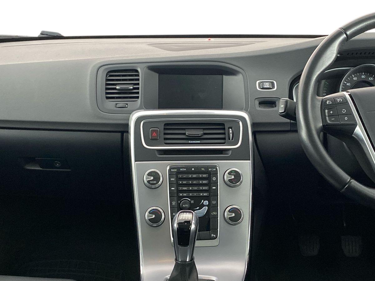 Used Volvo S60 2018 for sale - 76158120: Photo 10