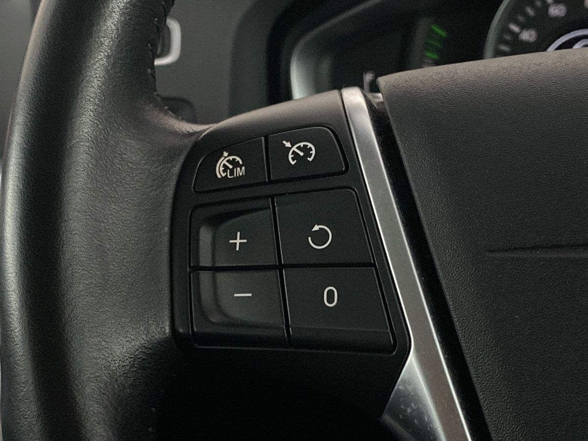 Used Volvo S60 2018 for sale - 76158120: Photo 23