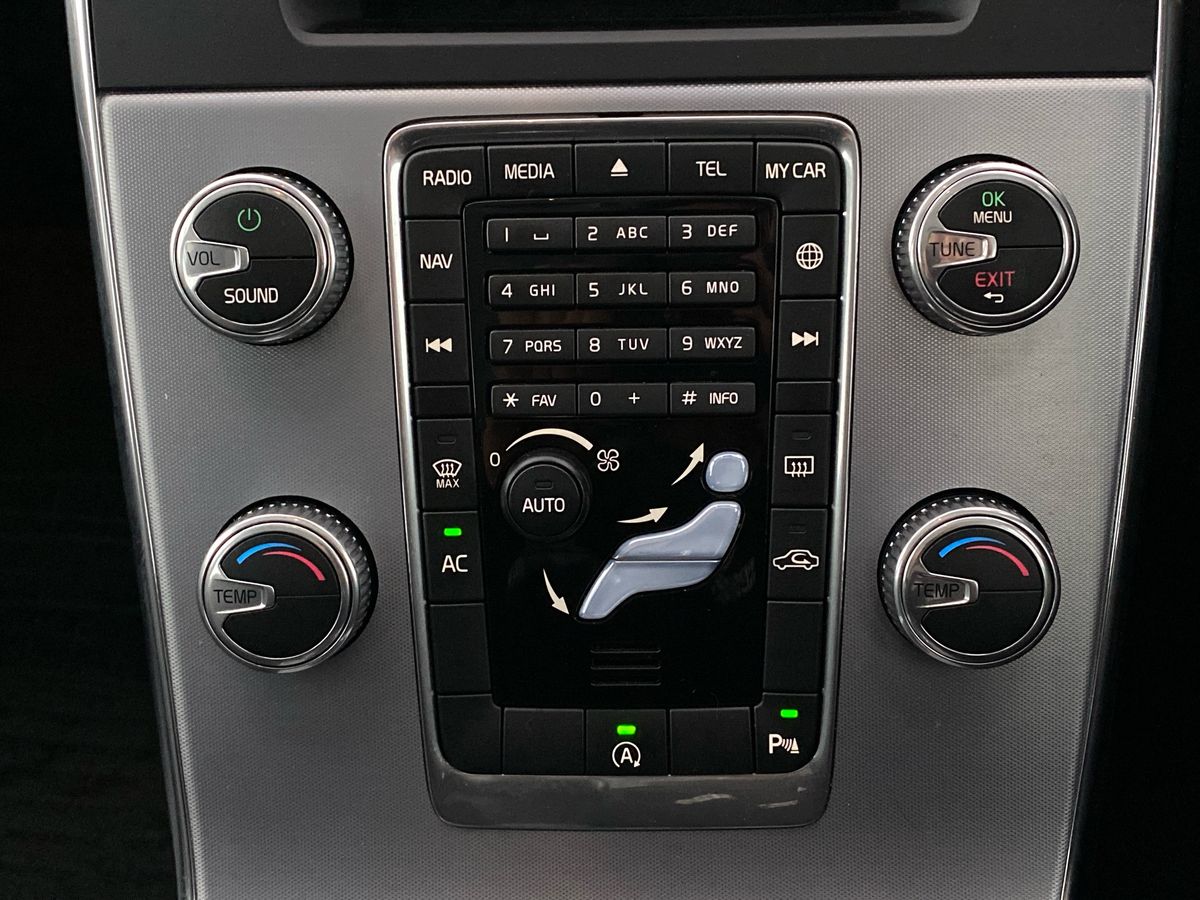 Used Volvo S60 2018 for sale - 76158120: Photo 25