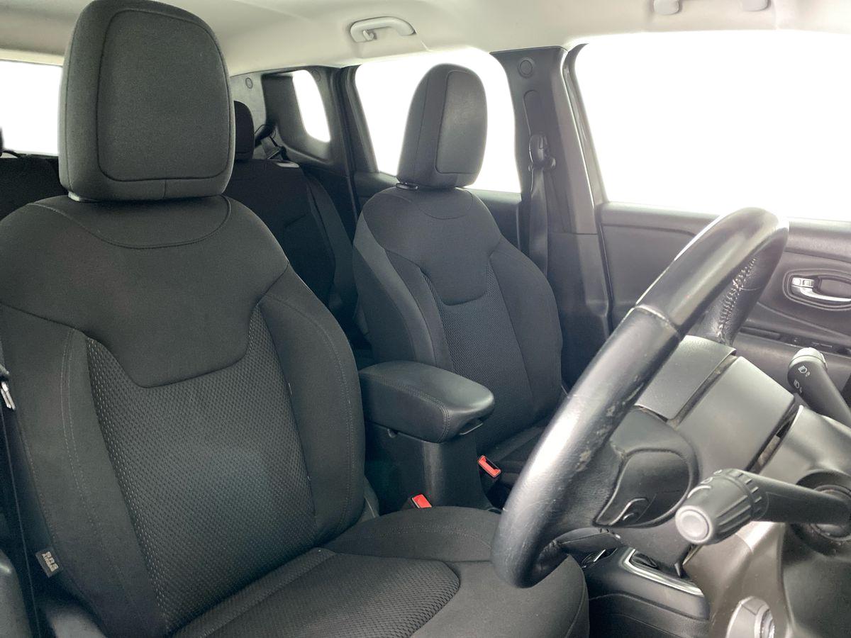 Used Jeep Renegade 2020 for sale - 76789646: Photo 13