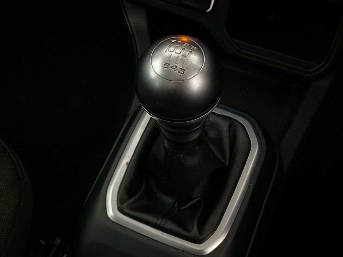 Used Jeep Renegade 2020 for sale - 76789646: Photo 20