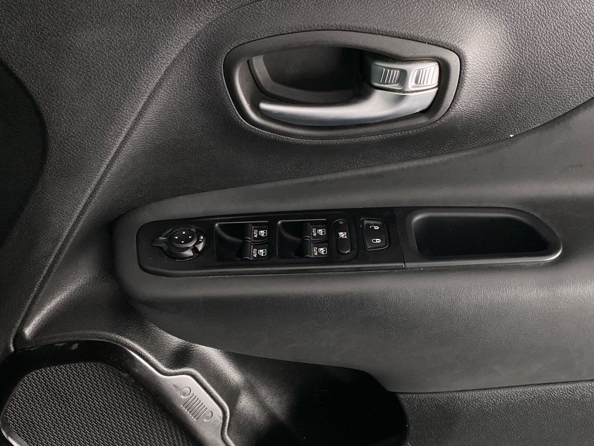 Used Jeep Renegade 2020 for sale - 76789646: Photo 25