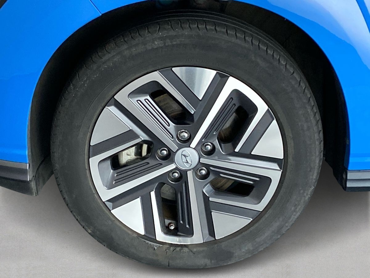 Used Hyundai KONA 2022 for sale - 76158128: Photo 30