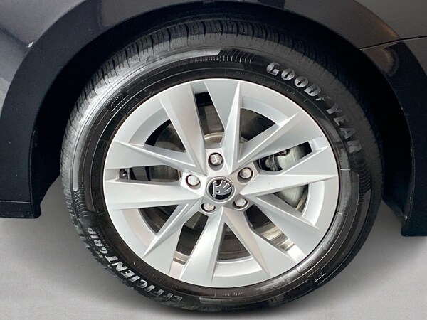 Used Skoda Octavia 2024 for sale - 75700839: Photo 29
