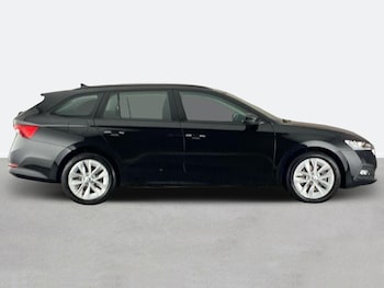 Used Skoda Octavia 2024 for sale - 75700839: Photo