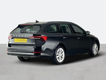 Used Skoda Octavia 2024 for sale - 75700839: Photo