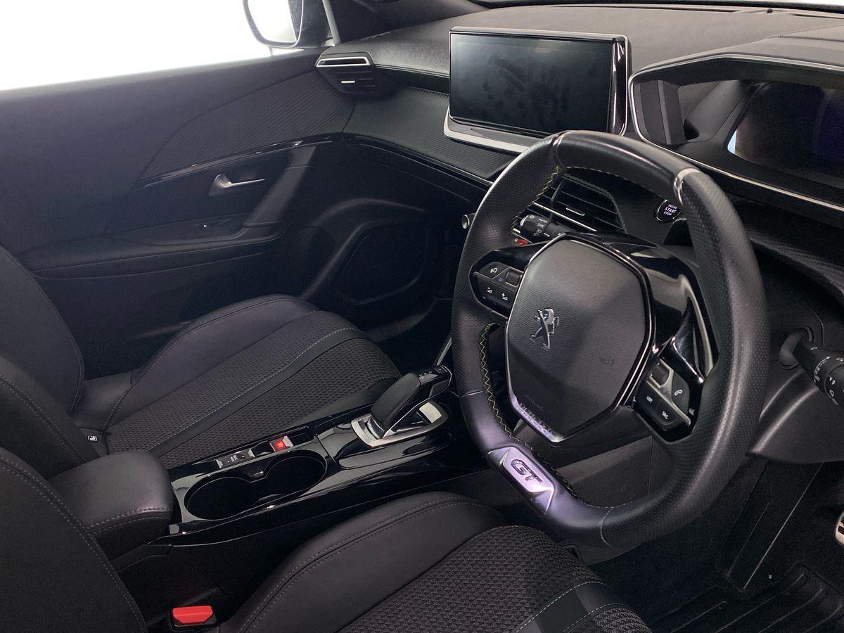 Used Peugeot 2008 2022 for sale - 76890127: Photo 12