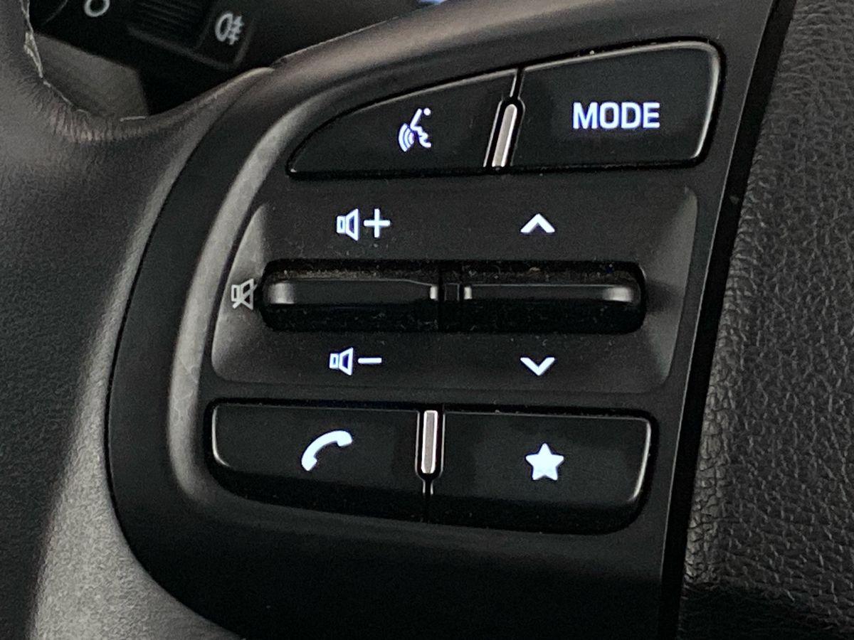 Used Hyundai i10 2024 for sale - 76047315: Photo 22