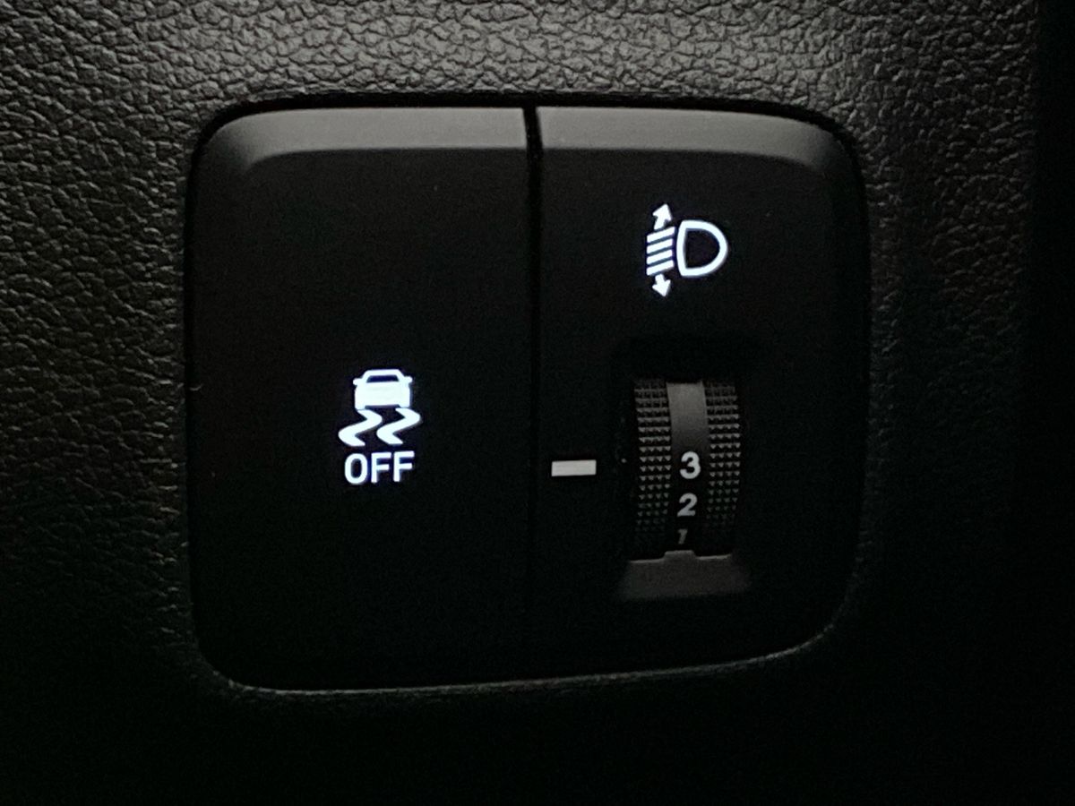 Used Hyundai i10 2024 for sale - 76047315: Photo 24