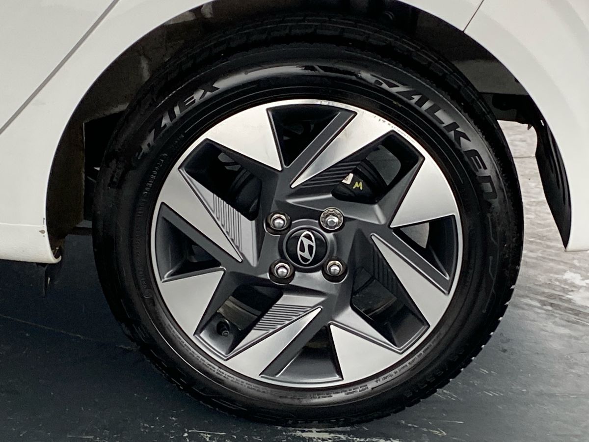 Used Hyundai i10 2024 for sale - 76047315: Photo 30