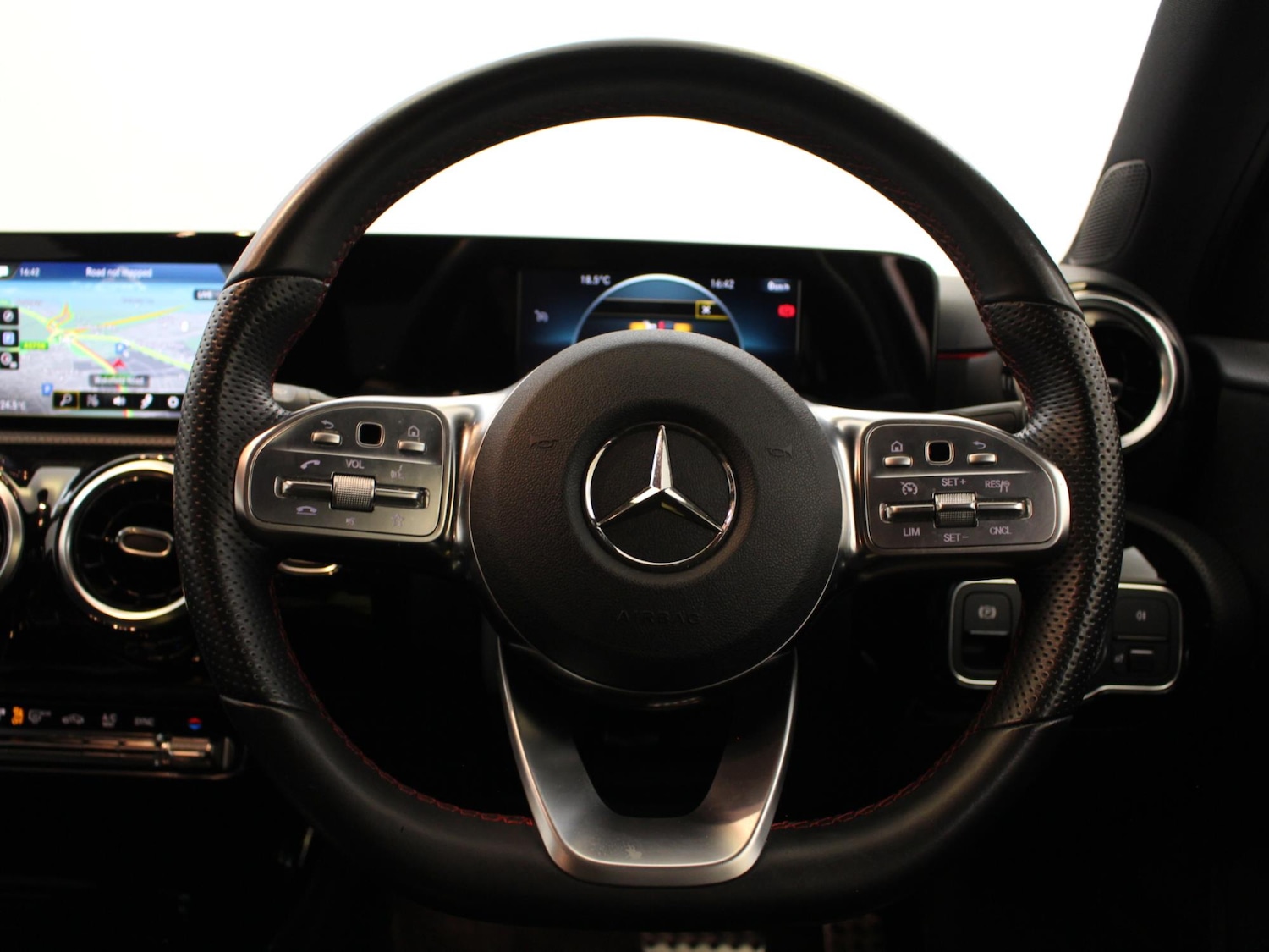 Used Mercedes-Benz A-Class 2019 for sale - 77068746: Photo 30