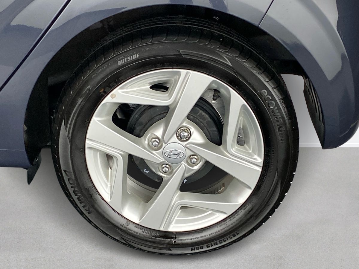 Used Hyundai i10 2023 for sale - 76968052: Photo 29