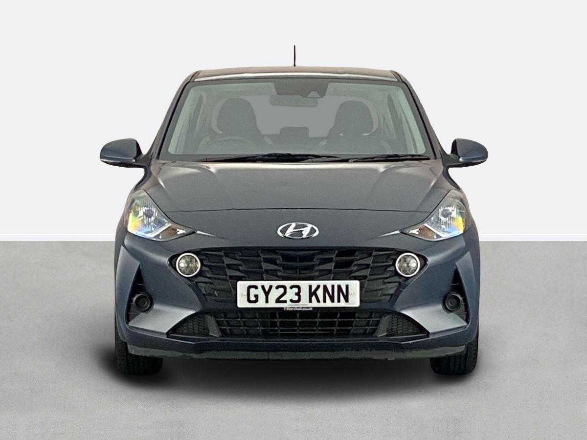 Used Hyundai i10 2023 for sale - 76968052: Photo 4