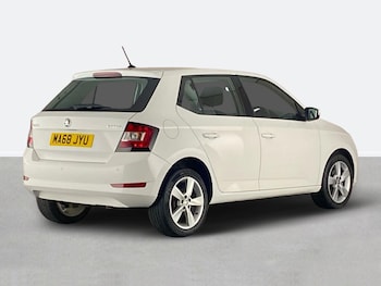 Used Skoda Fabia 2018 for sale - 76177358: Photo 3