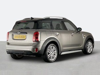 Used MINI Countryman 2018 for sale - 78359357: Photo