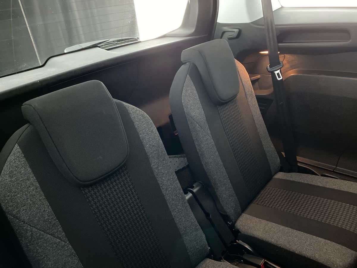 Used Peugeot 5008 2018 for sale - 77044360: Photo 16