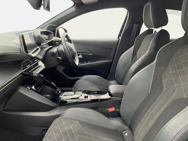 Used Peugeot 208 2022 for sale - 76192403: Photo 6