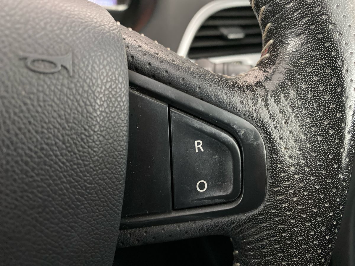 Used Renault Megane 2013 for sale - 77742363: Photo 21