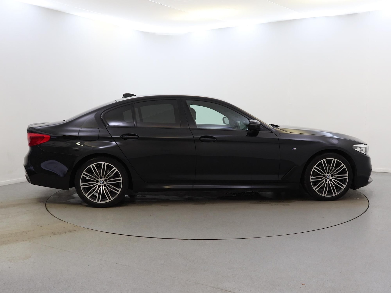 Used BMW 5 Series 2020 for sale - 77973315: Photo 8