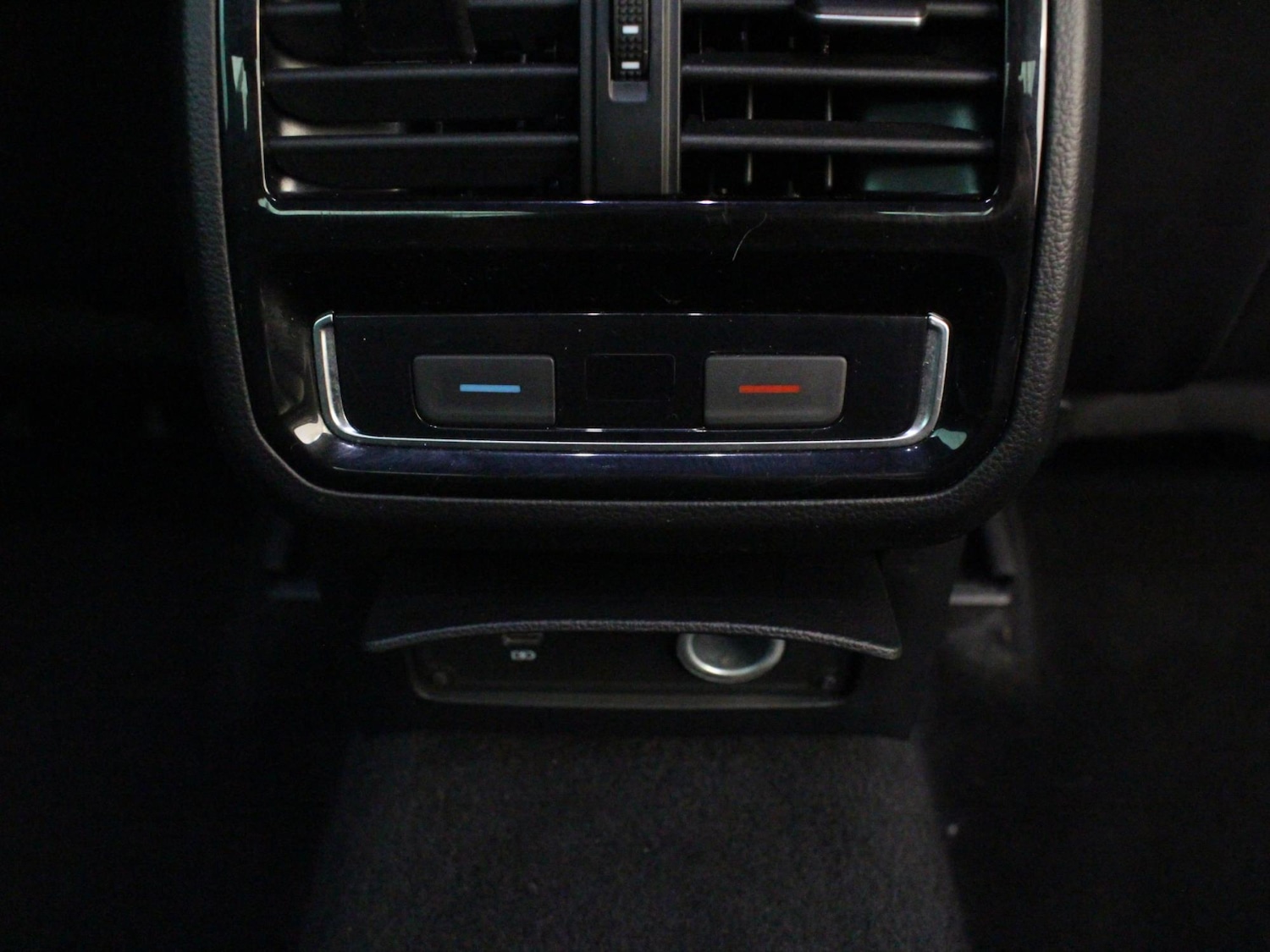 Used Volkswagen Passat 2020 for sale - 76502907: Photo 14