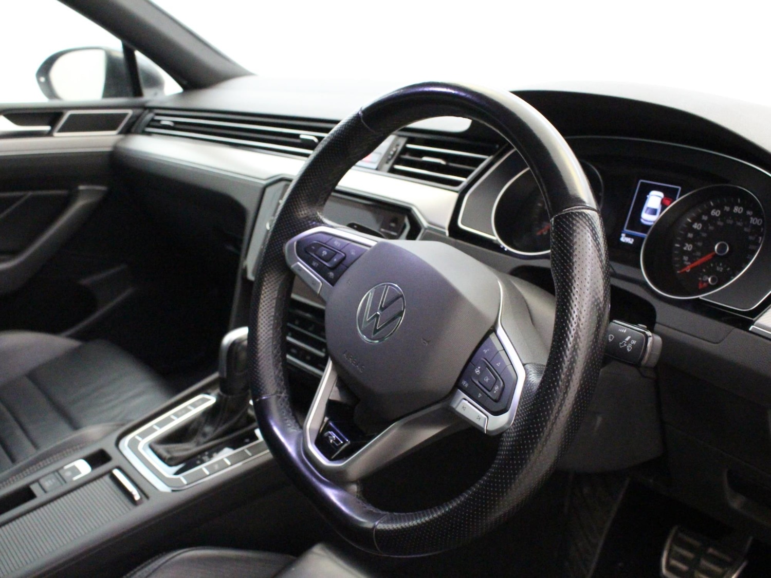 Used Volkswagen Passat 2020 for sale - 76502907: Photo 15