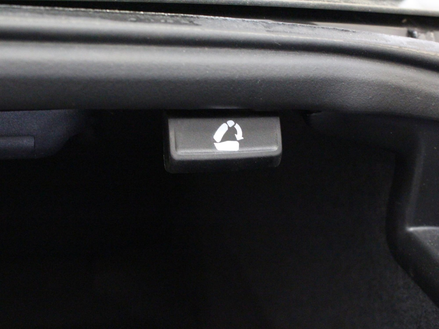 Used Volkswagen Passat 2020 for sale - 76502907: Photo 44