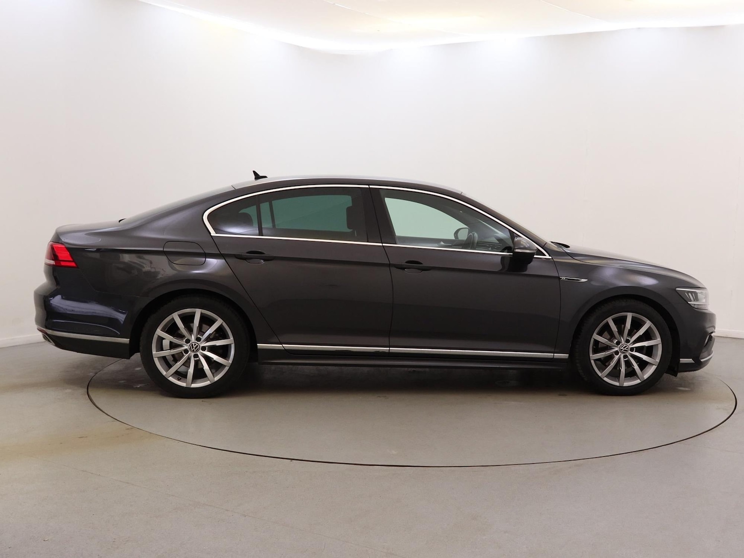 Used Volkswagen Passat 2020 for sale - 76502907: Photo 8