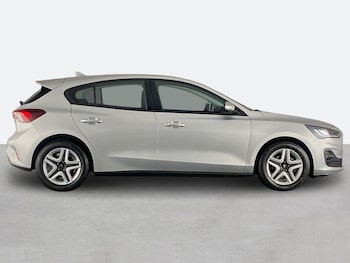 Used Ford Focus 2022 for sale - 76705507: Photo