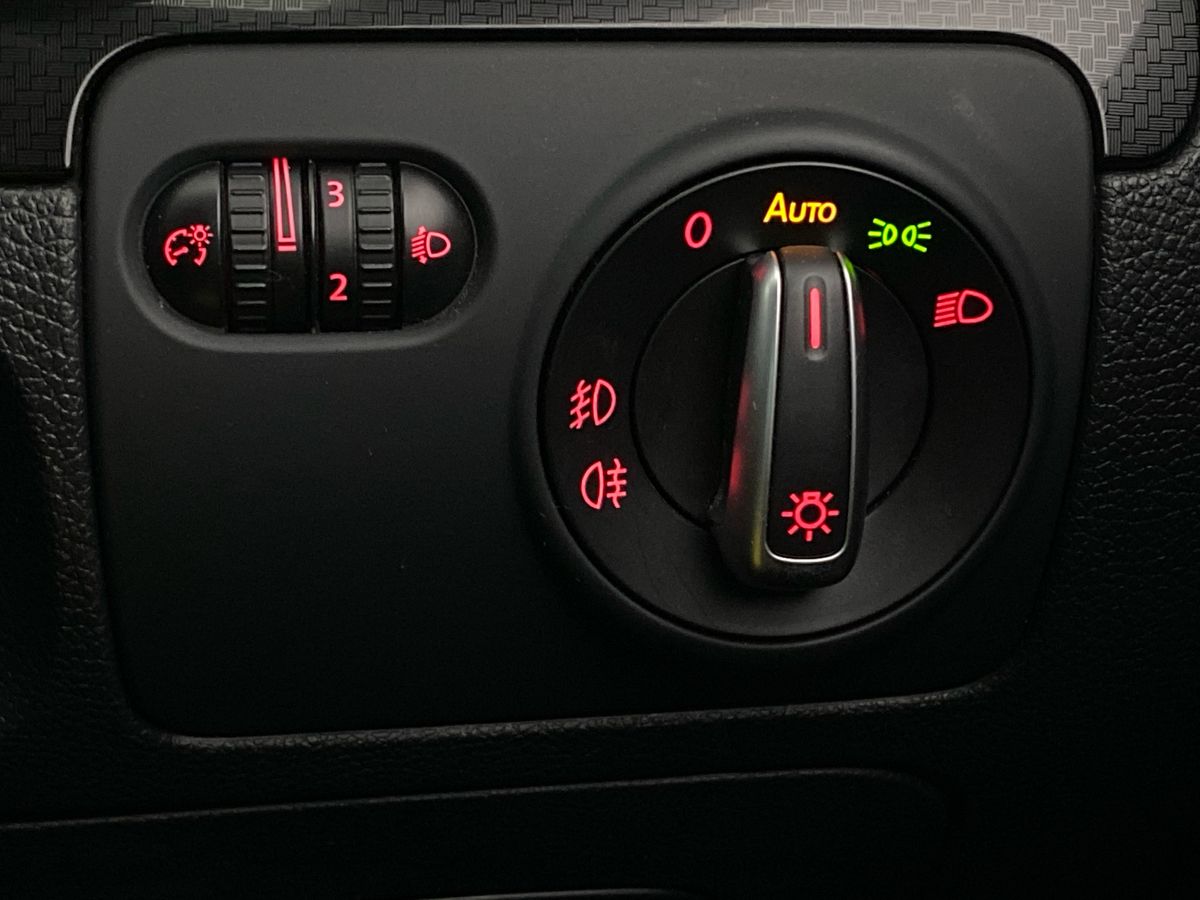 Used Volkswagen Scirocco 2014 for sale - 77099707: Photo 24