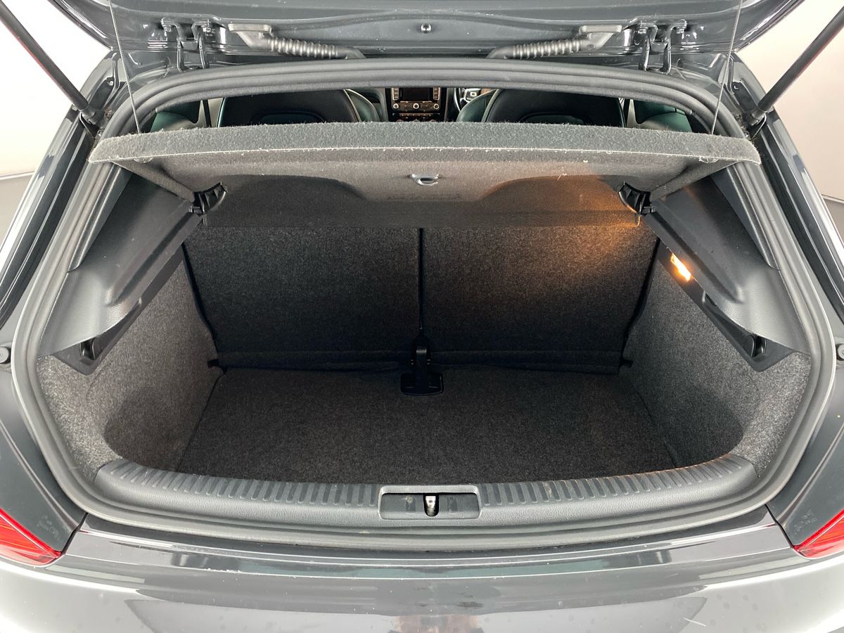 Used Volkswagen Scirocco 2014 for sale - 77099707: Photo 26