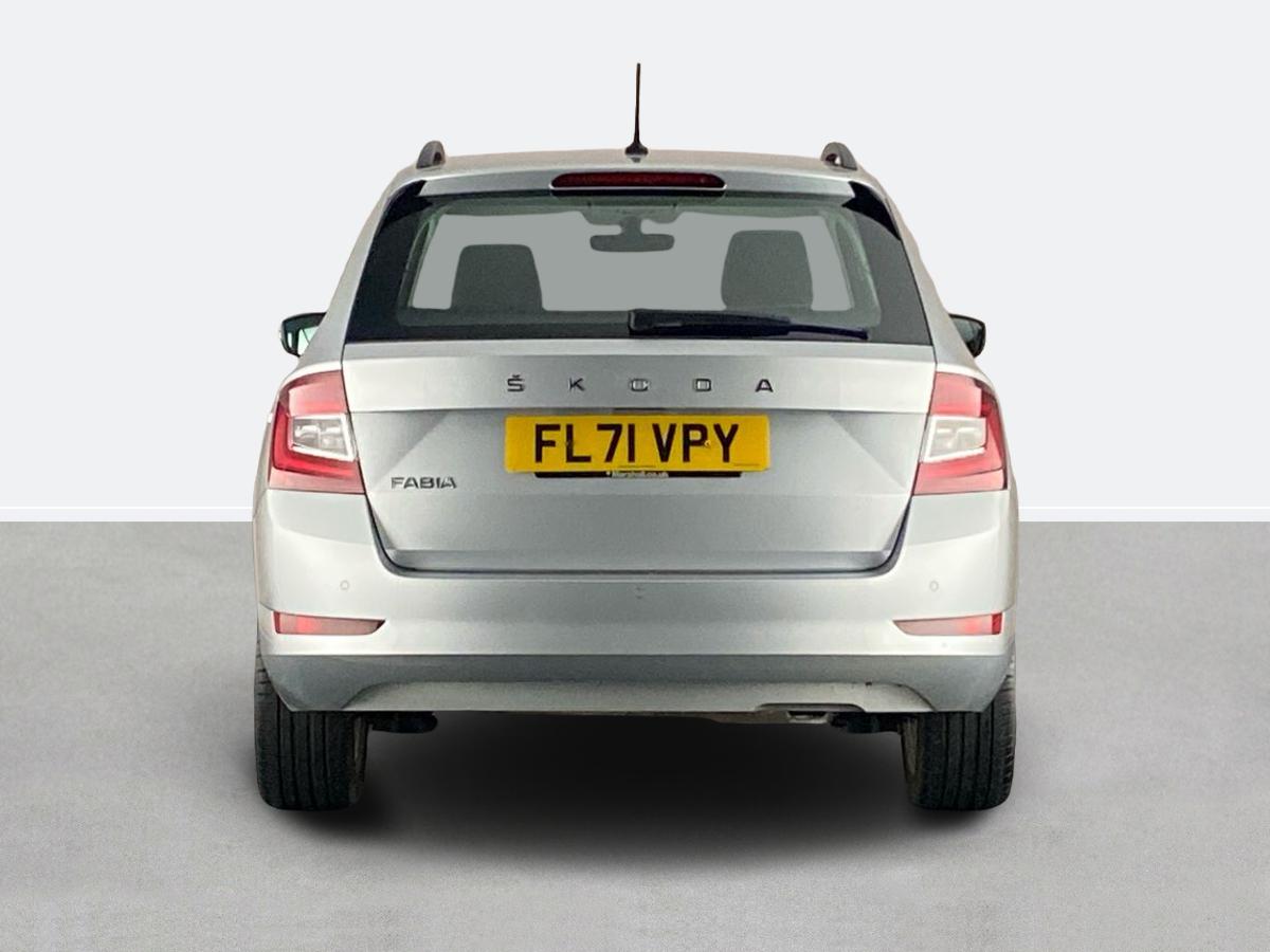 Used Skoda Fabia 2021 for sale - 77099695: Photo 4