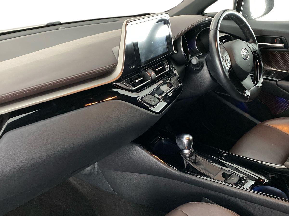 Used Toyota C-HR 2018 for sale - 76755362: Photo 14
