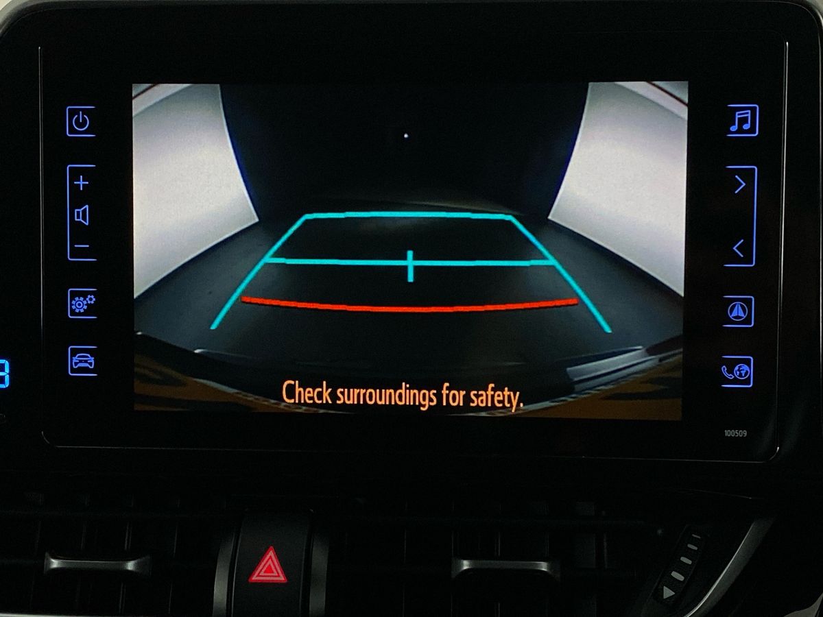 Used Toyota C-HR 2018 for sale - 76755362: Photo 16